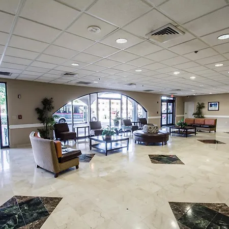 Clarion Inn & Suites Miami International Airport-3